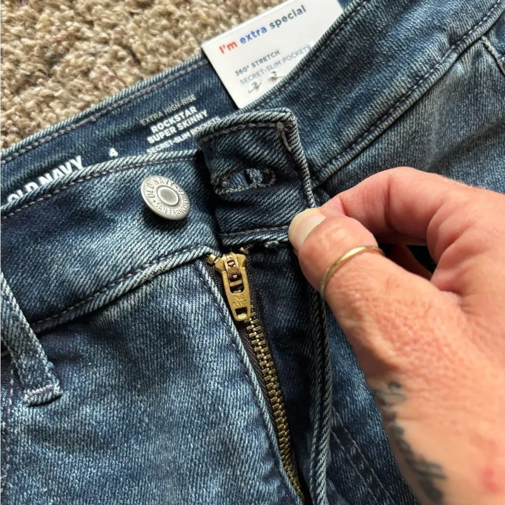Old Navy Rockstar Jeans Super Skinny Ankle New Extra High Rise‎ Womens Size 4
